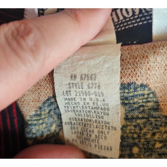 Vintage Boho Chic Camel Print Button-Up Shirt Sz 12 By S.L. Fashions Relaxed Fit - Picture 9 of 12